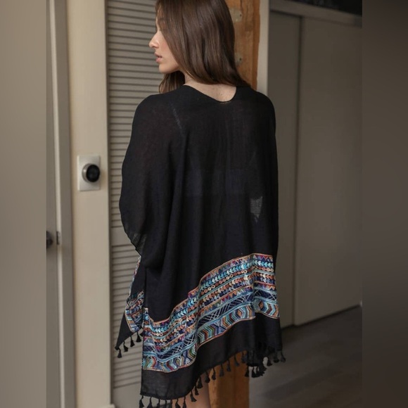 New RESORT Tribal Kimono Spring Summer color wrap Cover-up Tunic Light Beachy - Picture 2 of 2
